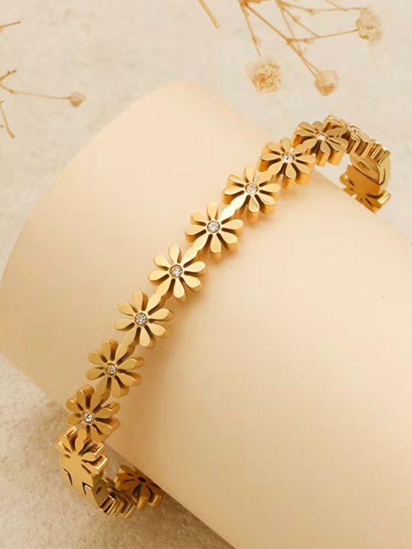 DAISY BANGLE