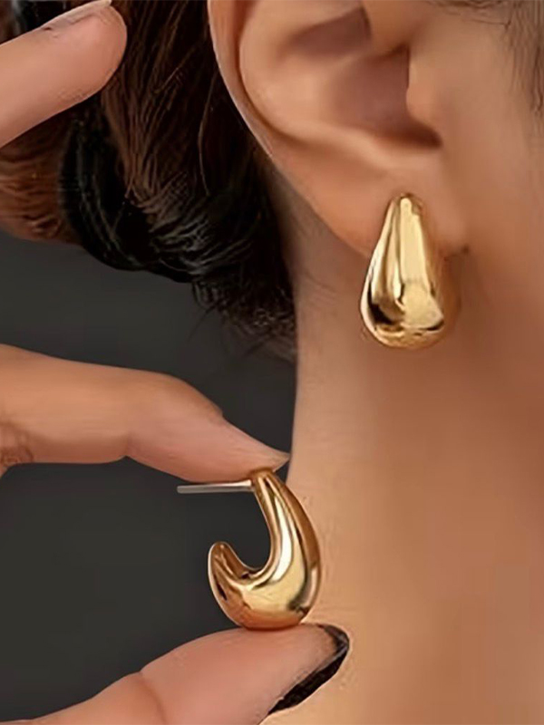 BOLD CLASSIC EARRINGS