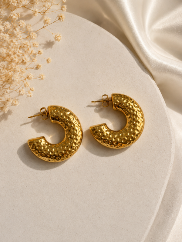 HAMMERED HOOPS