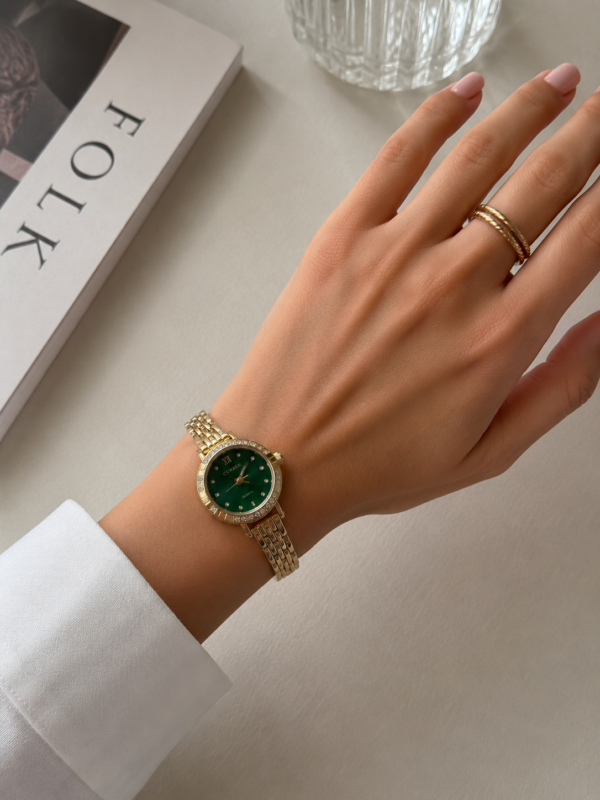 EMERALD GLOW WATCH