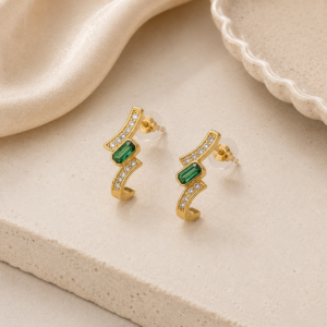 EMERALD CURVE EARING