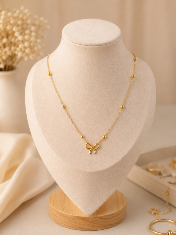 BOW NECKLACE