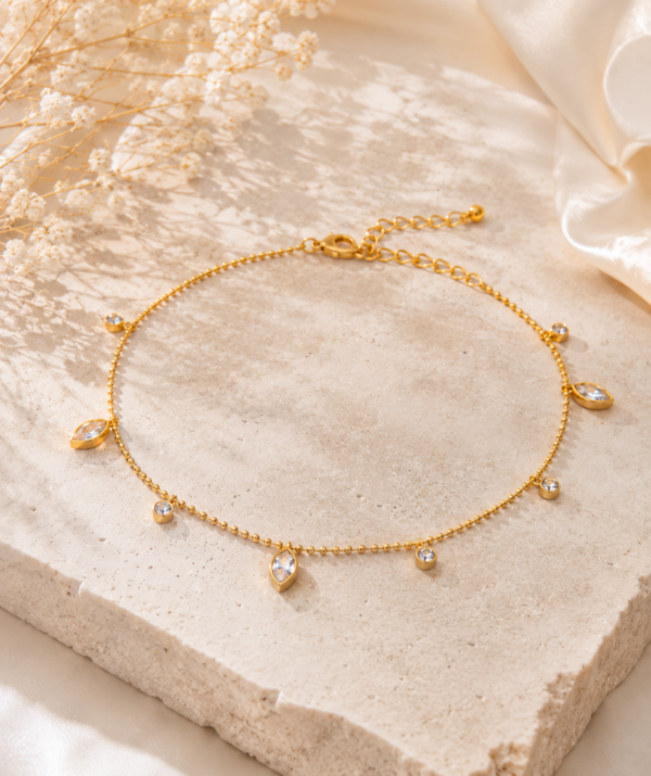 MOONBEAM ANKLET