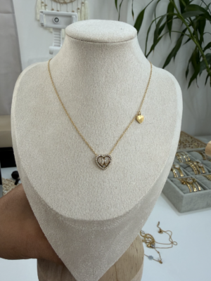 HEART GLOW NECKLACE