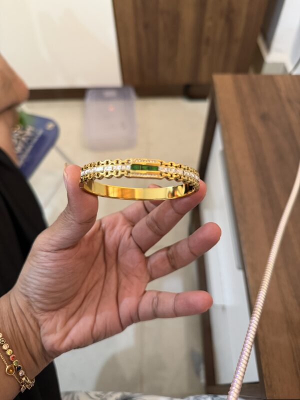 EMERALD ROYALE KADA