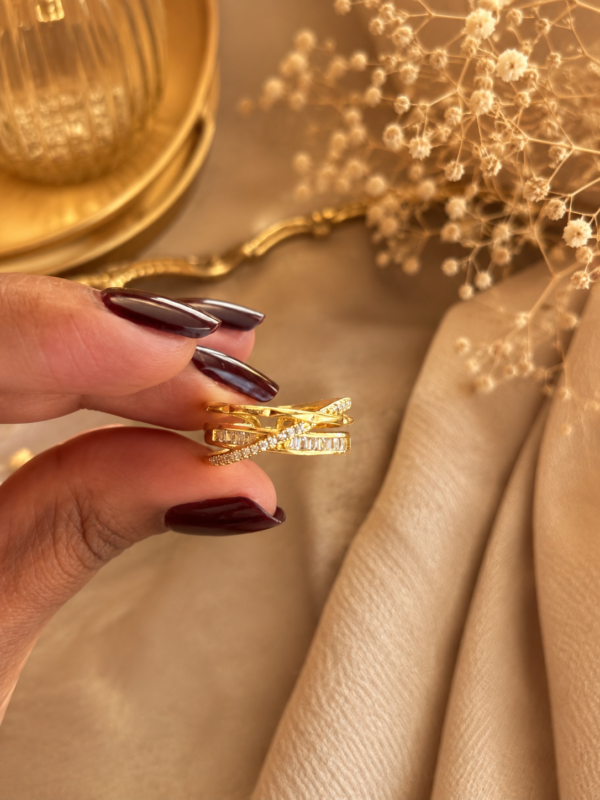 CELESTE CRISSCROSS RING
