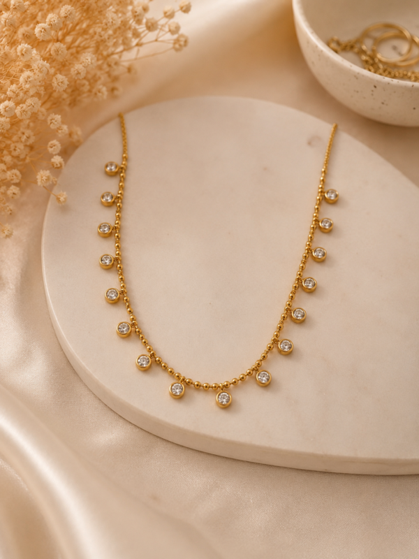 CYSTAL DROP CHARM NECKLACE