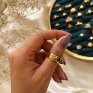 EMERALD BLOOM RING